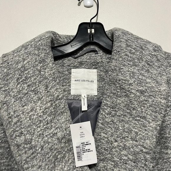 Avec Les Filles NWT Gray Shawl Collar Two Button Mid Length Coat Size Small - Picture 5 of 9